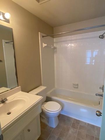 6815 Independence Boulevard, Baytown, TX 77521