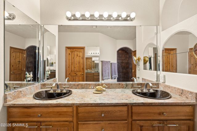 3589 Cave Creek, Las Cruces, NM 88011