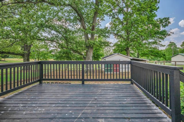 5912 Old Church Rd, Springfield, TN 37172