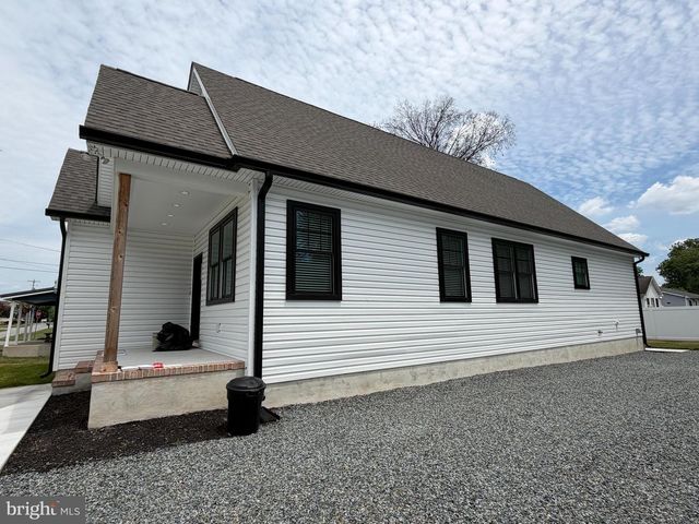 110 N SCHOOL ST, Greensboro, MD 21639