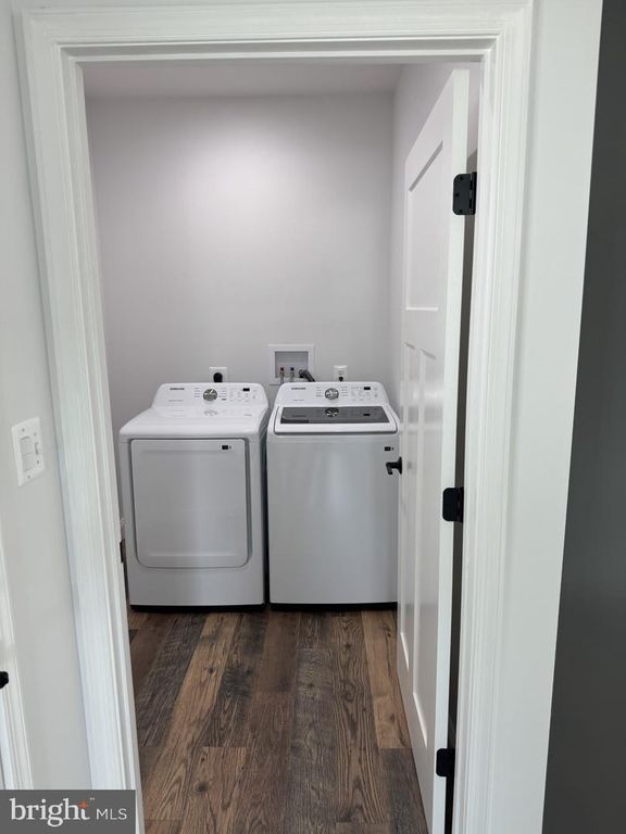 Image 11 of property listing at 110 N SCHOOL ST, Greensboro, MD 21639