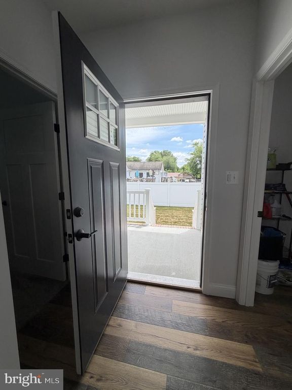 Image 28 of property listing at 110 N SCHOOL ST, Greensboro, MD 21639