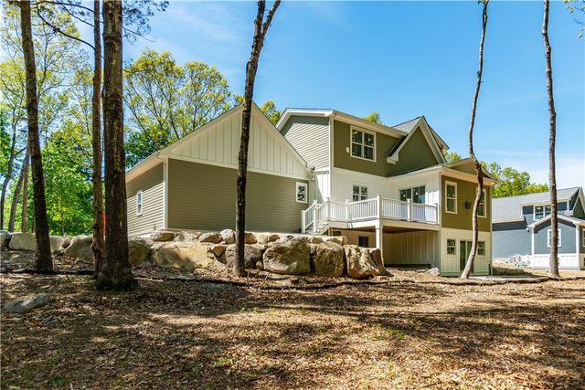 520 Greenbush Road, Warwick, RI 02818