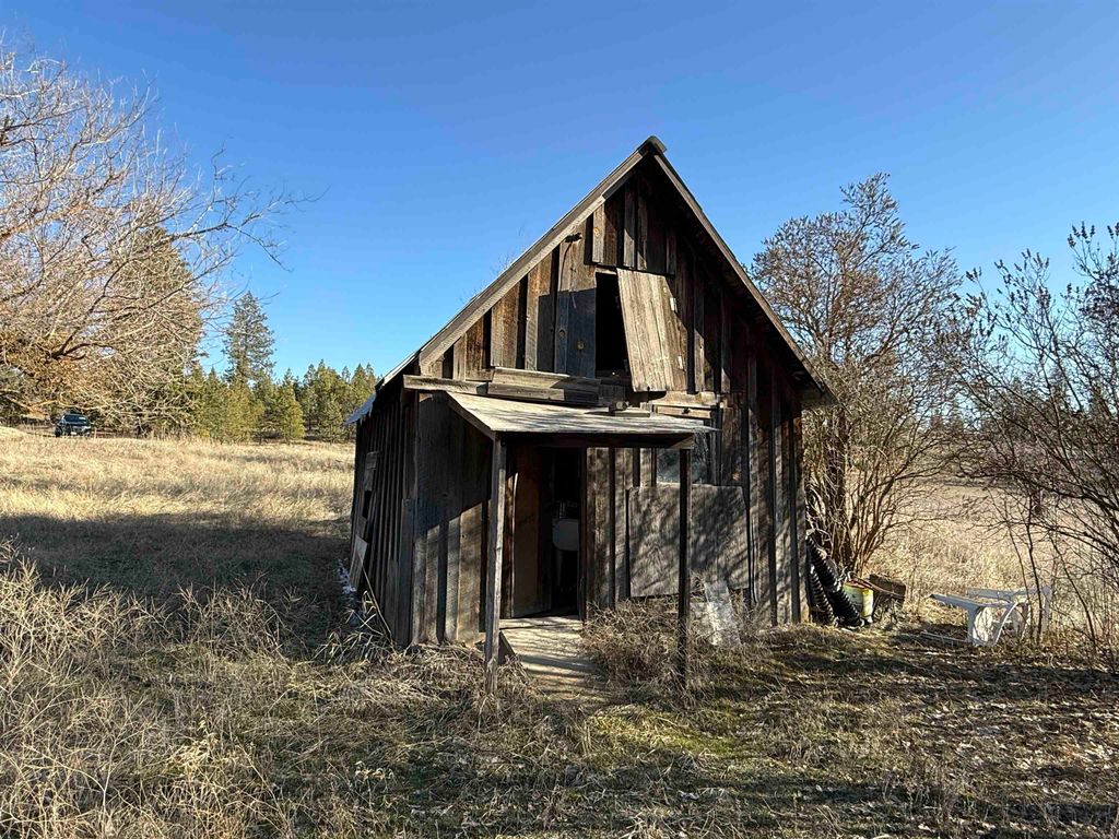 15211 N Wood Rd, Nine Mile Falls, WA 99026 photo 21