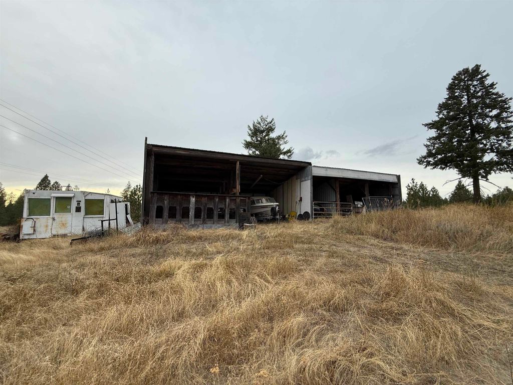 15211 N Wood Rd, Nine Mile Falls, WA 99026 photo 32