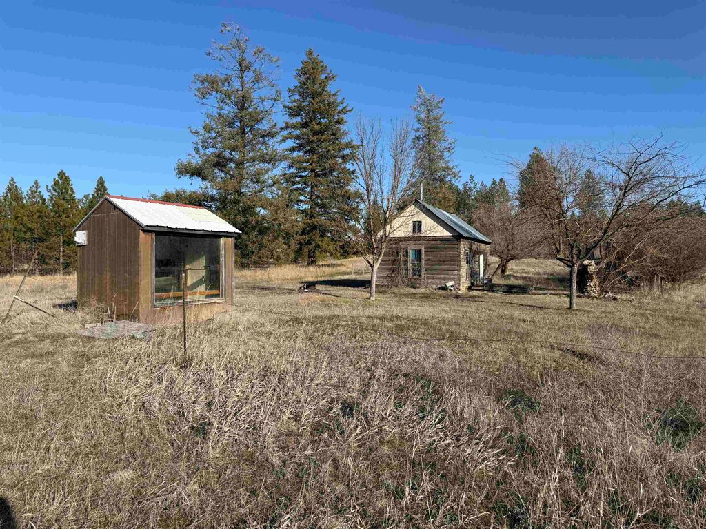 15211 N Wood Rd, Nine Mile Falls, WA 99026 photo 7