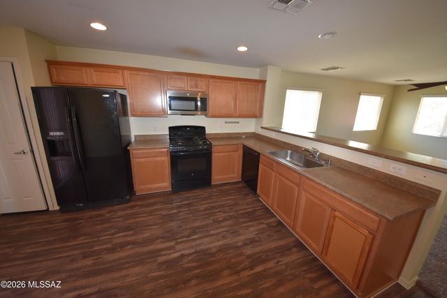 5095 E Fishhook Court, Tucson, AZ 85756