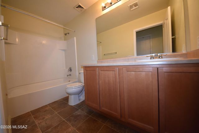 5095 E Fishhook Court, Tucson, AZ 85756