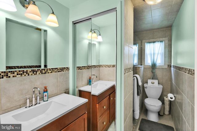 26 WINGERT RD, Wyomissing, PA 19610