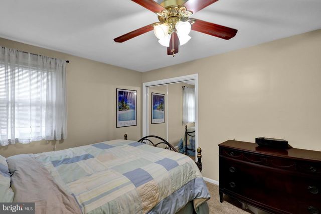 26 WINGERT RD, Wyomissing, PA 19610