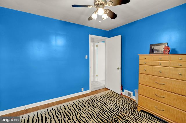 26 WINGERT RD, Wyomissing, PA 19610