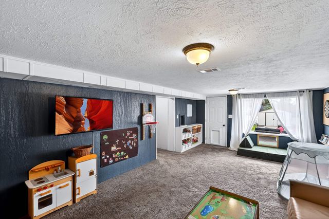 4515 N C St, Spokane, WA 99205