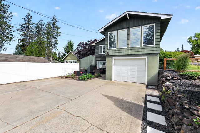 4515 N C St, Spokane, WA 99205