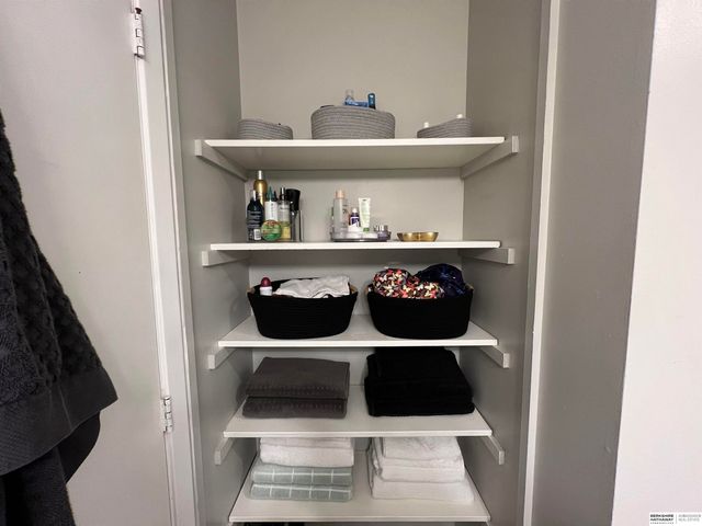 3022 S 120 Street, Omaha, NE 68144