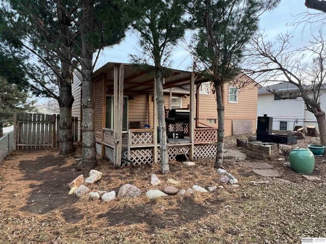 3022 S 120 Street, Omaha, NE 68144