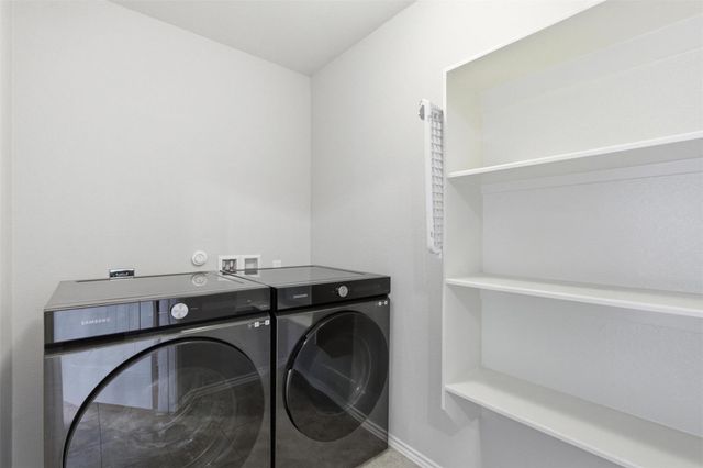 18420 Cloudmore LN, Elgin, TX 78621