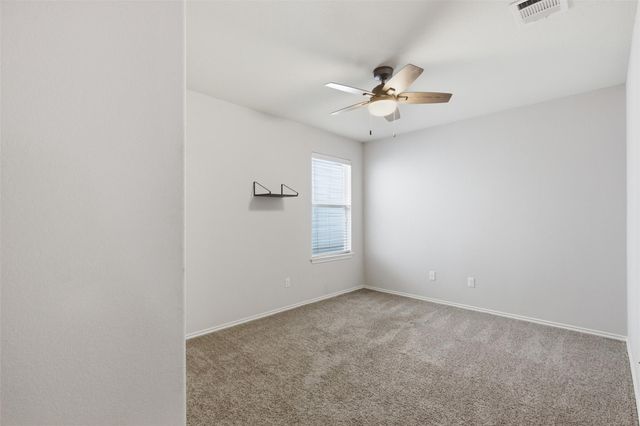 18420 Cloudmore LN, Elgin, TX 78621