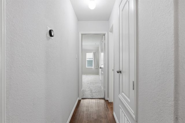 18420 Cloudmore LN, Elgin, TX 78621