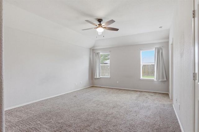 18420 Cloudmore LN, Elgin, TX 78621