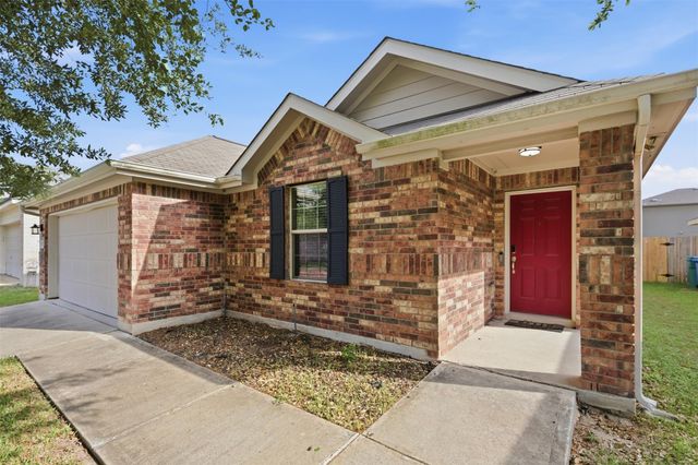 18420 Cloudmore LN, Elgin, TX 78621