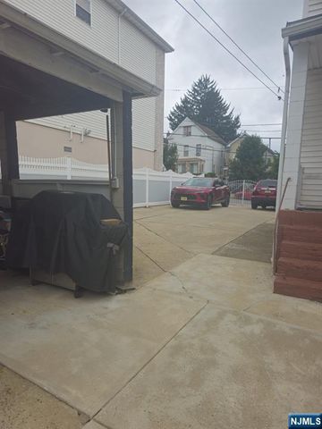 785 Highland Avenue, Newark, NJ 07104
