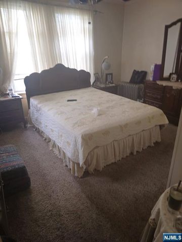 785 Highland Avenue, Newark, NJ 07104