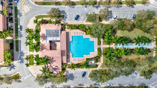 701 SW 147TH Avenue, Pembroke Pines, FL 33027