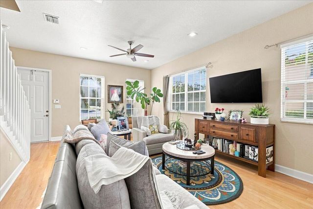 701 SW 147TH Avenue, Pembroke Pines, FL 33027