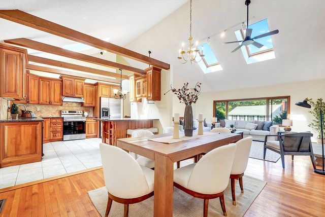 3 Macone Cir, Stoneham, MA 02180
