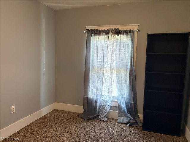 2885 E Water Street, Rock Creek, OH 44084