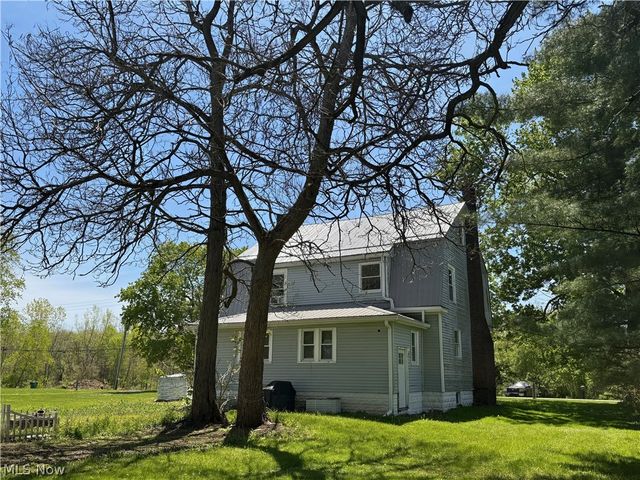 2885 E Water Street, Rock Creek, OH 44084