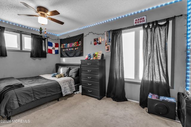 176 Liberty Bell Road, Toms River, NJ 08755