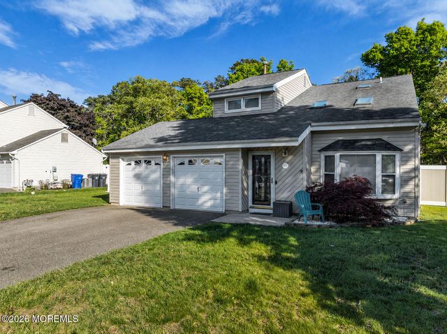 176 Liberty Bell Road, Toms River, NJ 08755