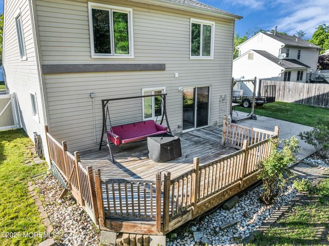 176 Liberty Bell Road, Toms River, NJ 08755