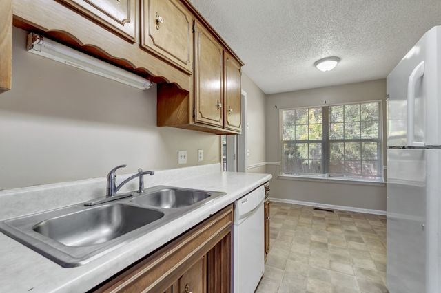 1113 Odom Ct, Smyrna, TN 37167