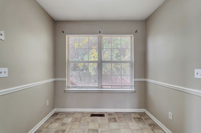 1113 Odom Ct, Smyrna, TN 37167