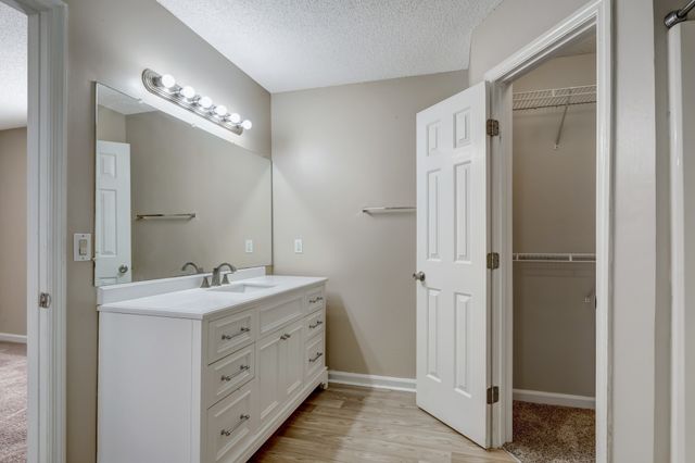 1113 Odom Ct, Smyrna, TN 37167