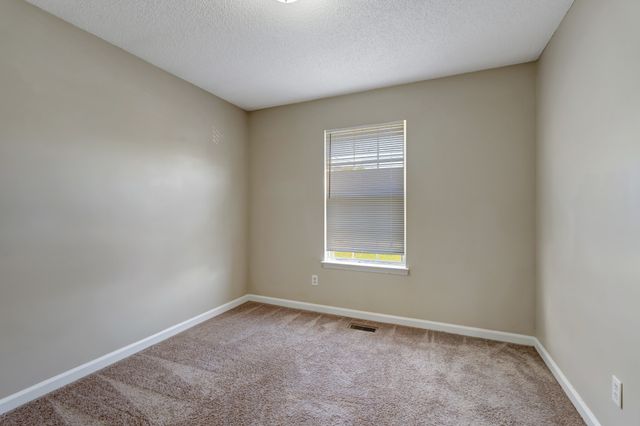 1113 Odom Ct, Smyrna, TN 37167