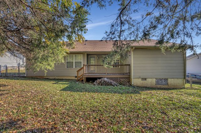 1113 Odom Ct, Smyrna, TN 37167