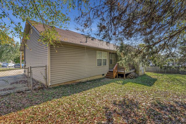 1113 Odom Ct, Smyrna, TN 37167