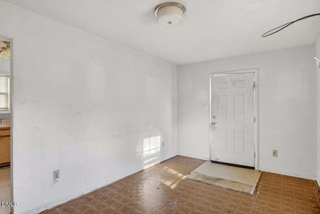 426 Thomas Street, Henderson, NC 27536