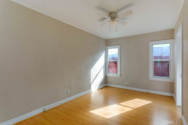 615 S Columbus Avenue, Glendale, CA 91204