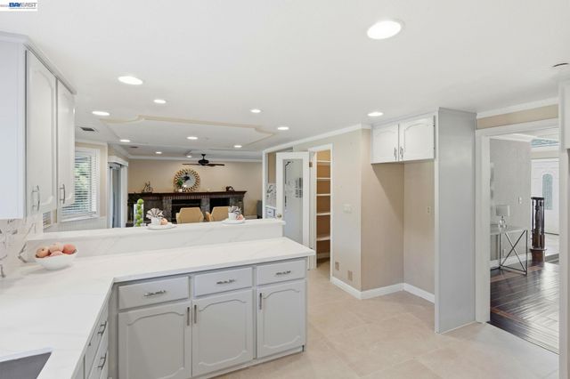1414 Columbine Way, Livermore, CA 94551