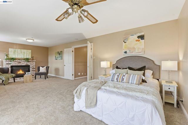 1414 Columbine Way, Livermore, CA 94551