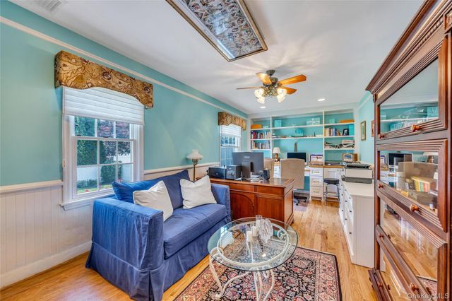 16 Ashland Avenue, New Hyde Park, NY 11040
