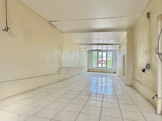 3 LUHN URB. VICTOR BRAEGGER, Guaynabo, PR 00966