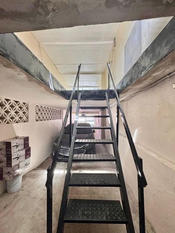 3 LUHN URB. VICTOR BRAEGGER, Guaynabo, PR 00966