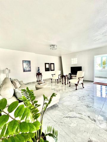 3 LUHN URB. VICTOR BRAEGGER, Guaynabo, PR 00966