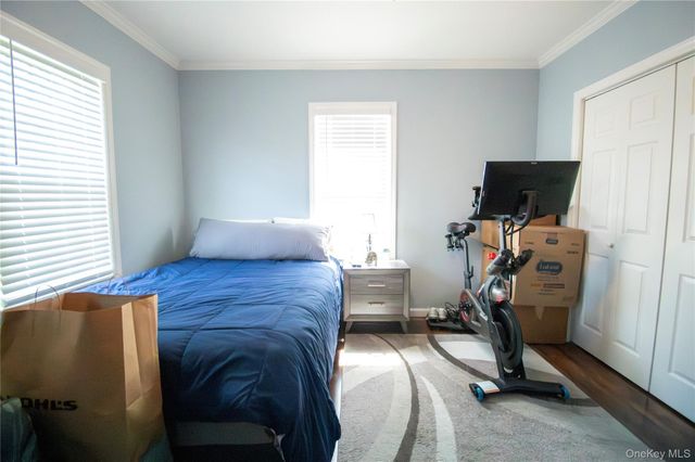 3 Park Avenue, Baldwin, NY 11510