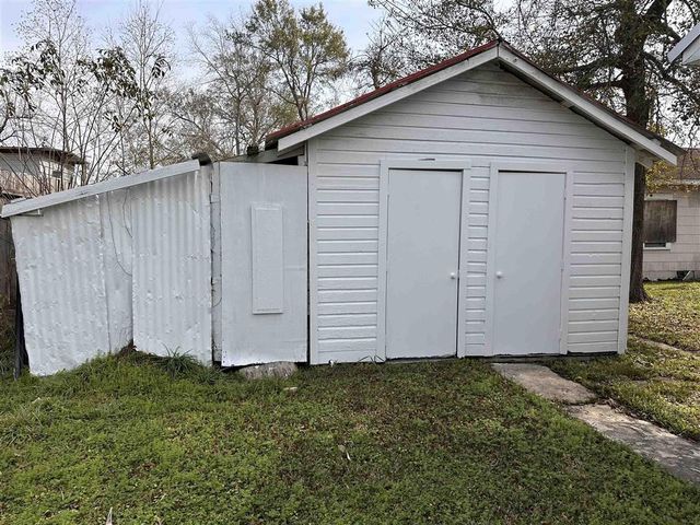 502 E Lincoln, Sulphur, LA 70663